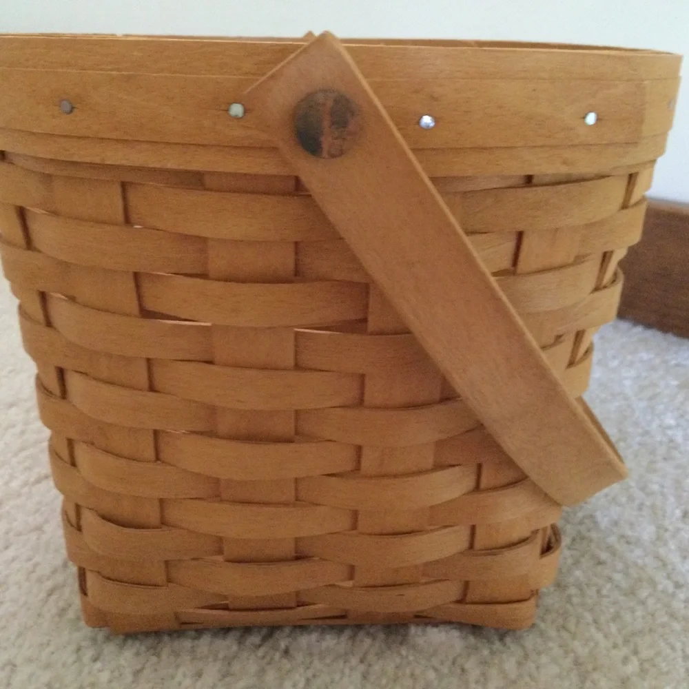 💝VINTAGE💯❤️LONGABERGER BASKET, LINED & HANDLE🎉🎉🎉GARDEN SPLENDOR LINING🎉
